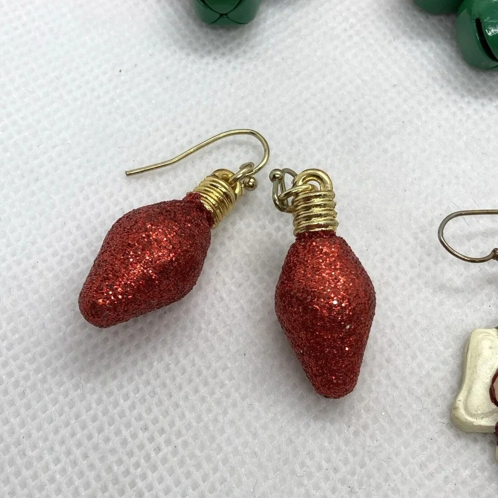 Vintage - Now Lot 4 Pairs Pierced‎ Christmas Earrings Tree Bell Bow Angel Bulb